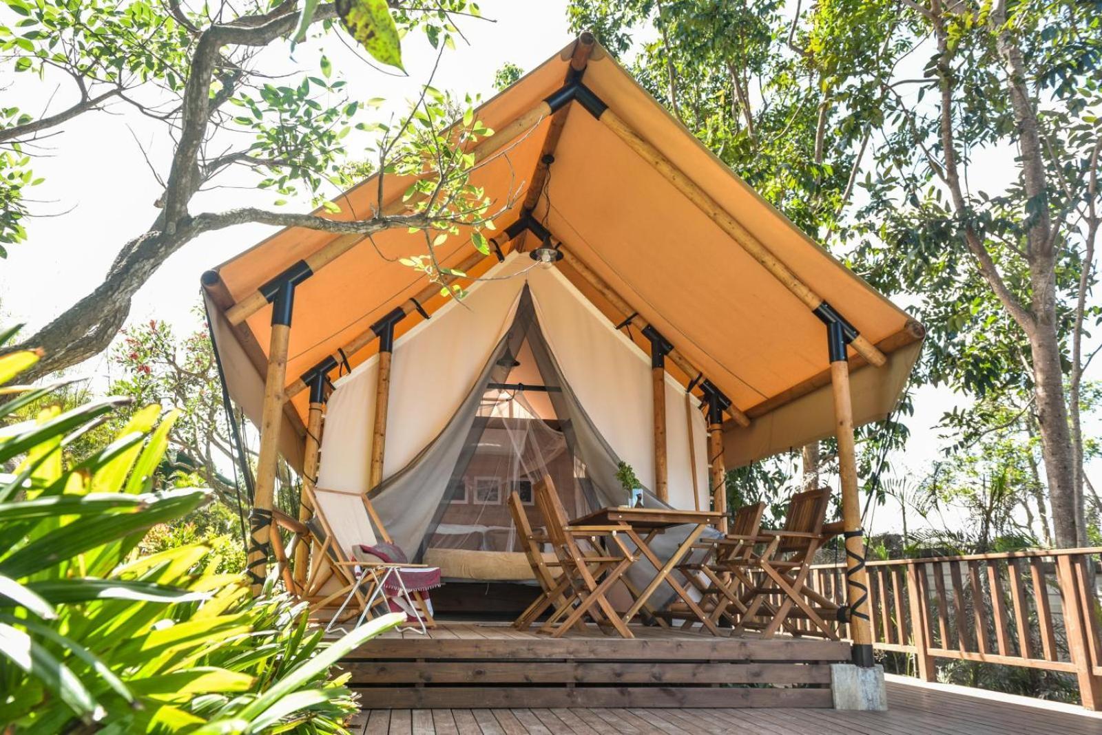 The Park - Silang Hotel ภายนอก รูปภาพ