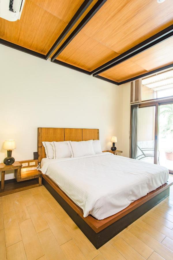 The Park - Silang Hotel ภายนอก รูปภาพ