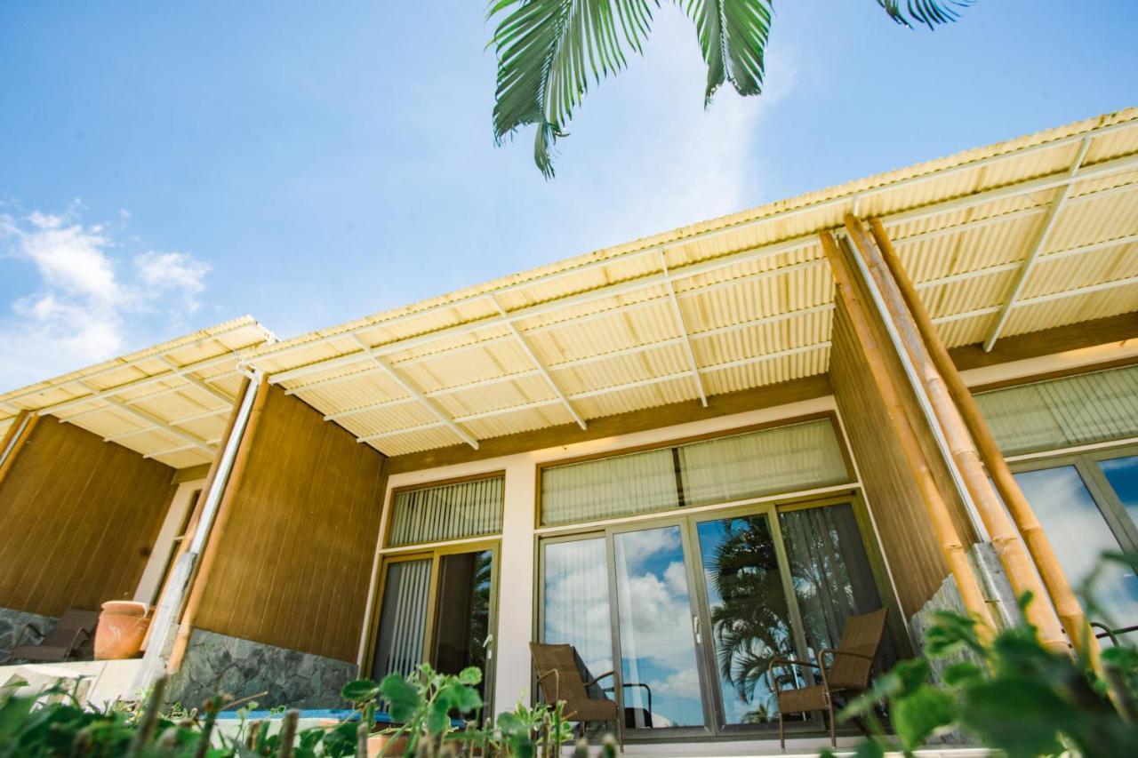 The Park - Silang Hotel ภายนอก รูปภาพ